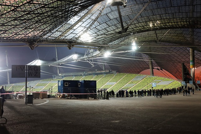 足球比赛中 足球比赛中